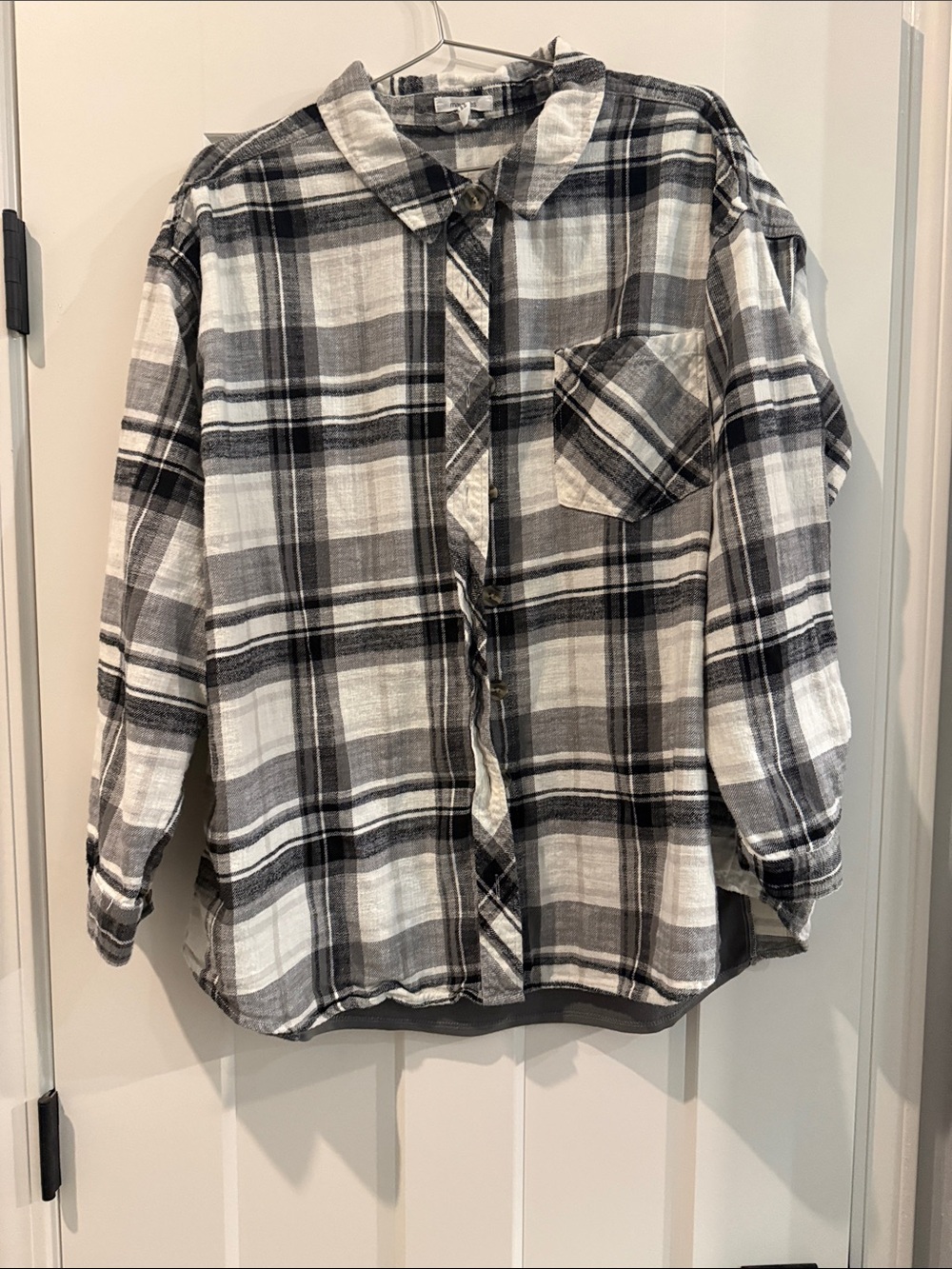 Maurices Black & White Plaid Button-Down Shirt